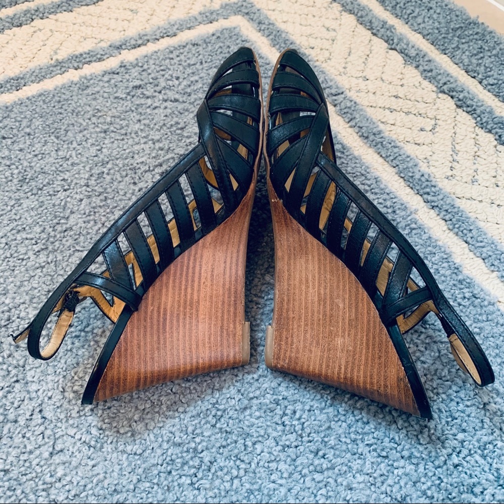 BP Wedge Heels